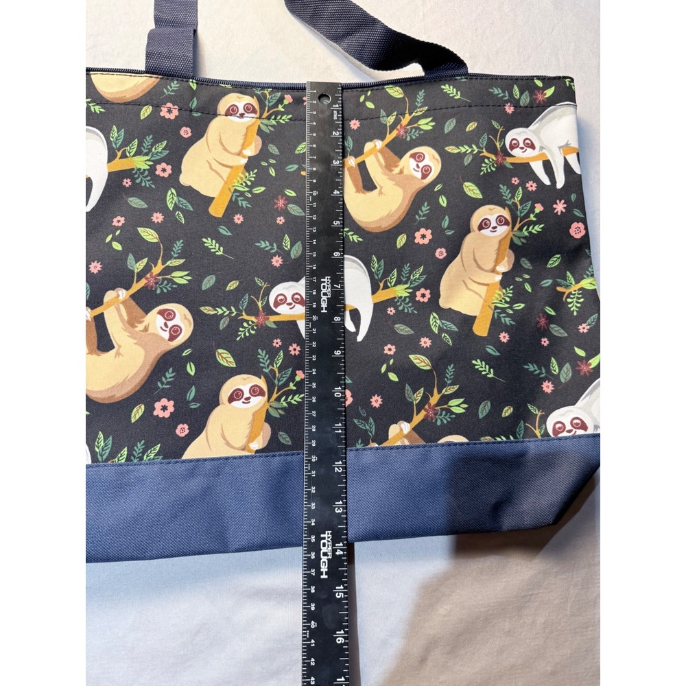 NGIL Sloth Pattern Utility Tote Bag with Matching Mini Pouch - Picture 5 of 5